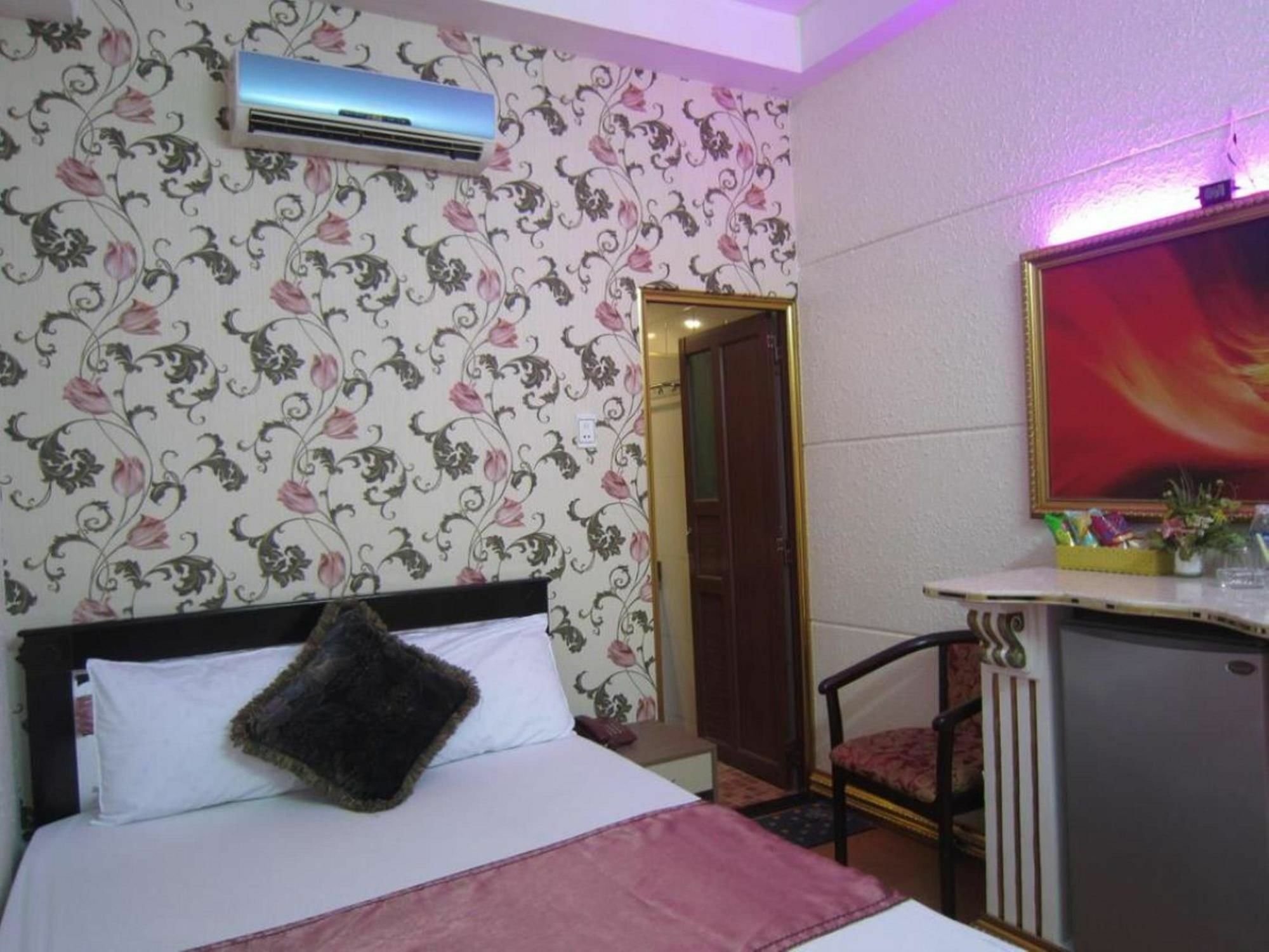 Tân Hà Hotel Cidade de Ho Chi Minh Exterior foto